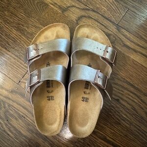 Birkenstock sandals- Arizona Birko-Flor (Taupe color)